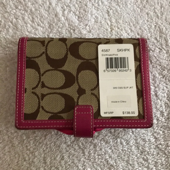 Coach wallet new with tag khaki/pink 5 1/2 x 4